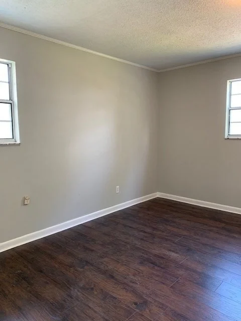 Photo of 242 Laurel Drive