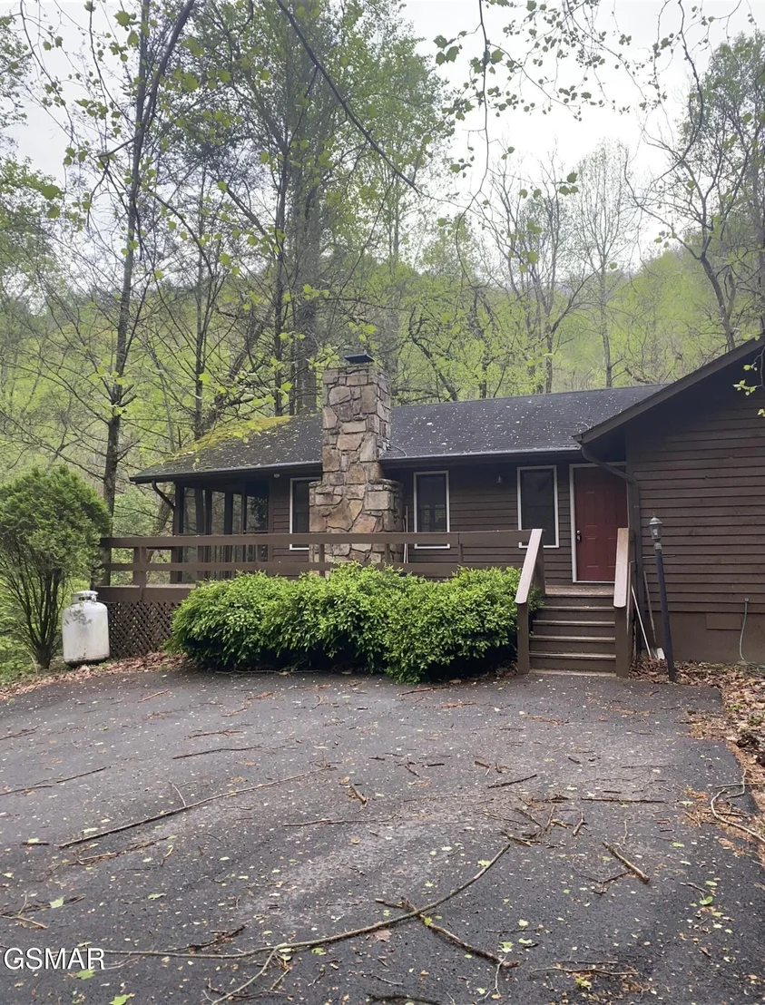 Photo of 2744 Black Walnut Flats Road