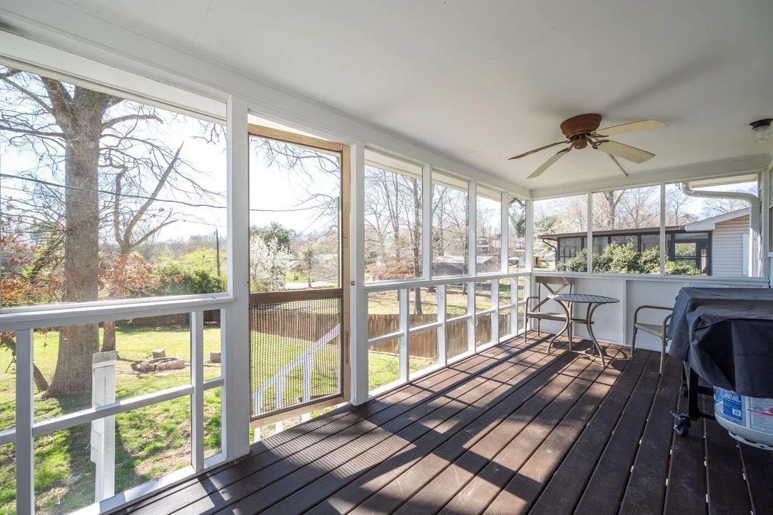 Photo of 7318 Valley Lane