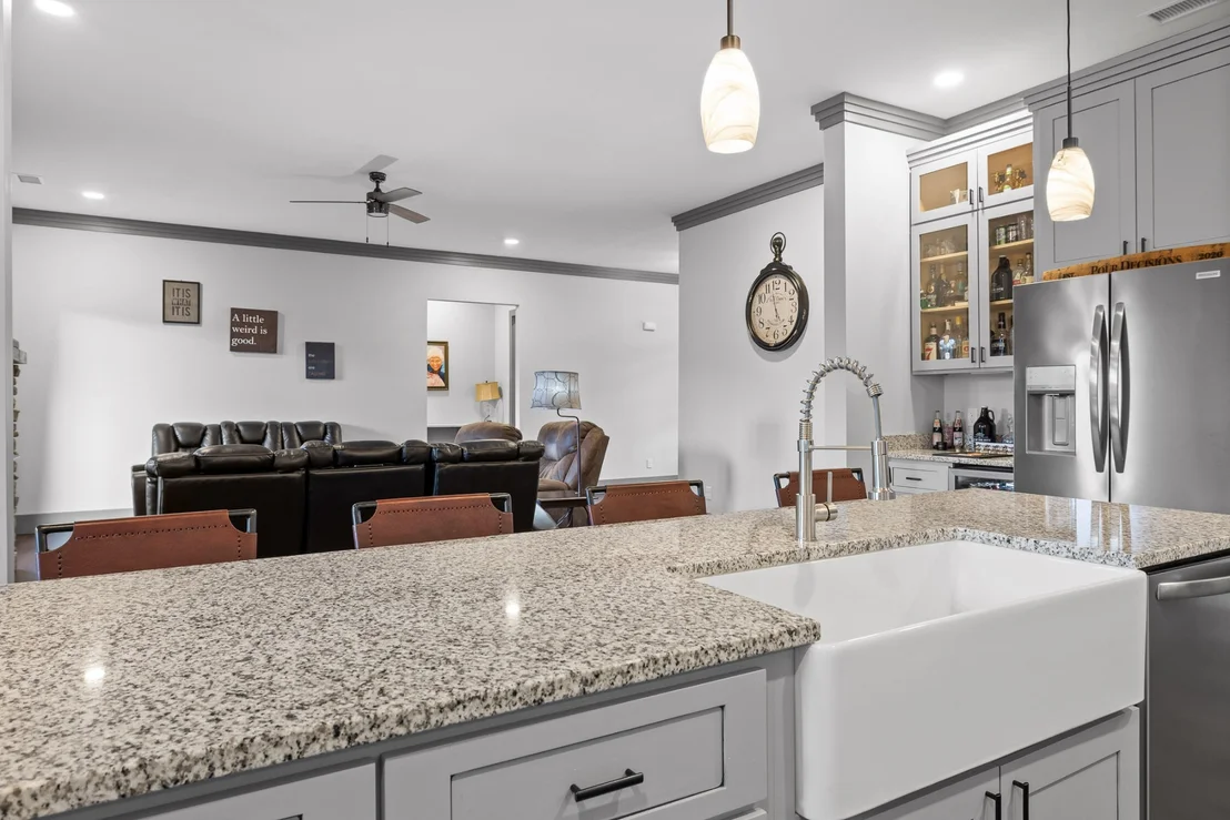 Photo of 2323 River Bluffs Drive