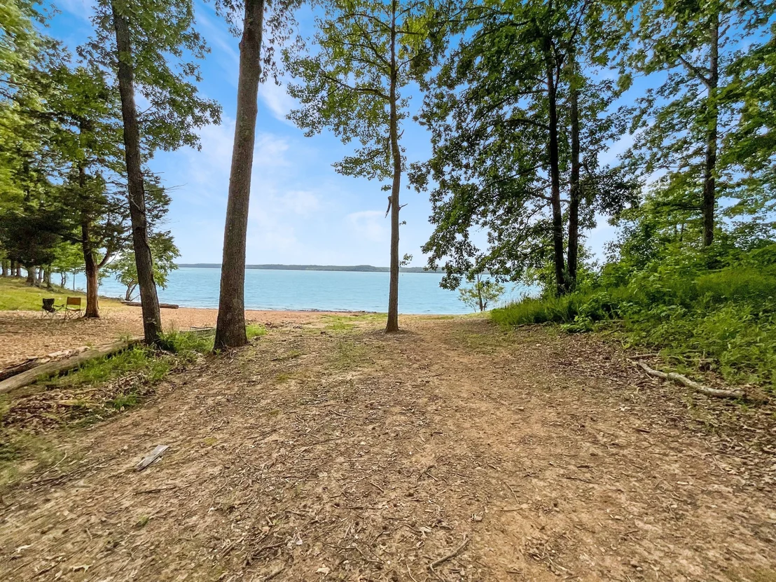 Photo of 73 Mingo Dr