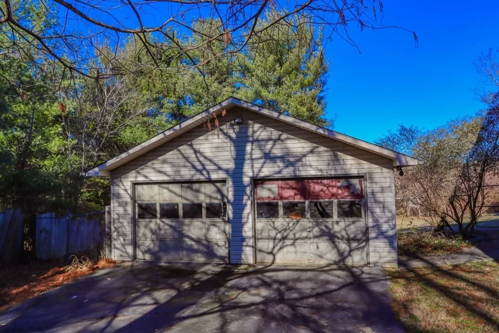 Photo of 475 Sequoyah Drive