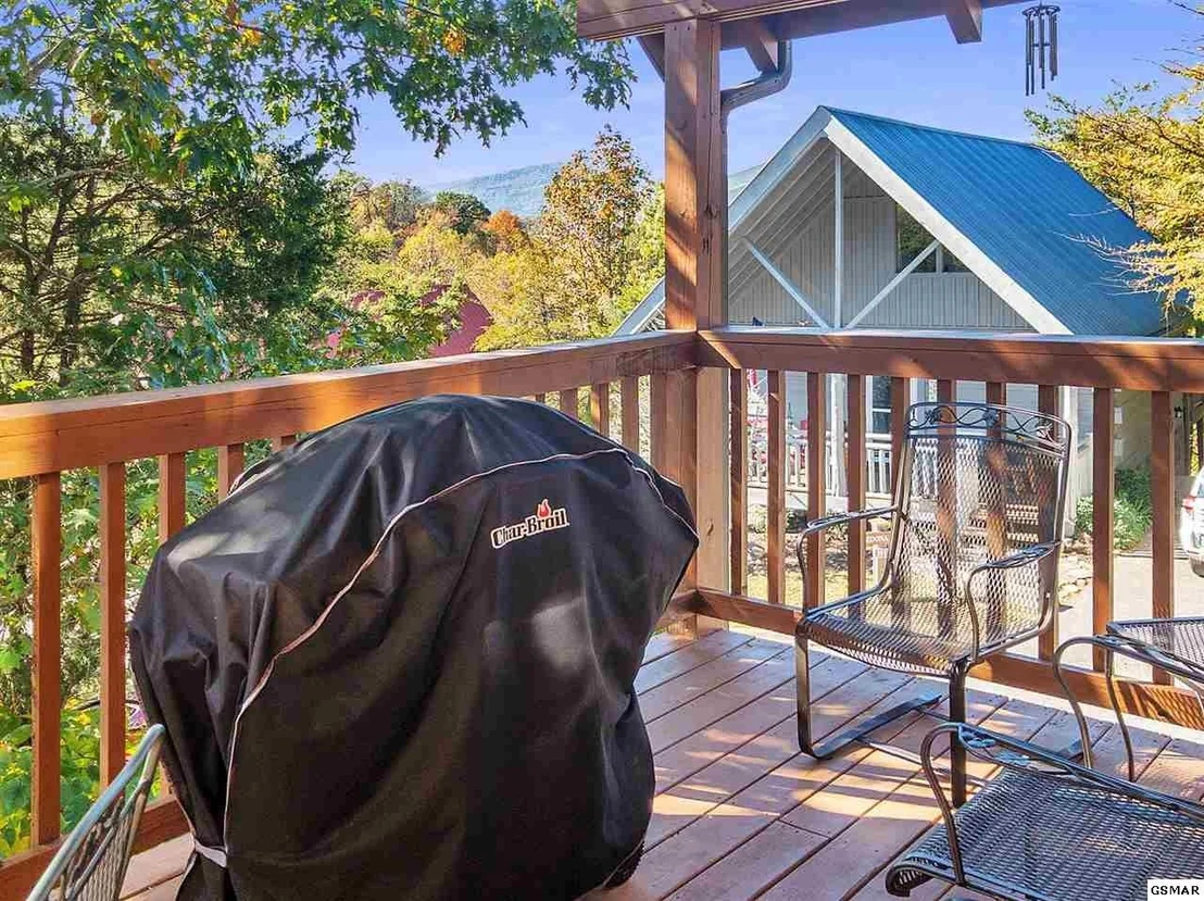Photo of 2607 Tree Top Way