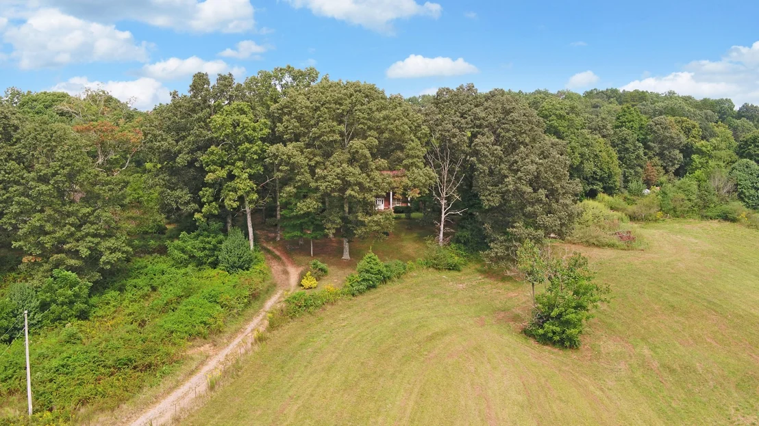 Photo of 427 Hall Road