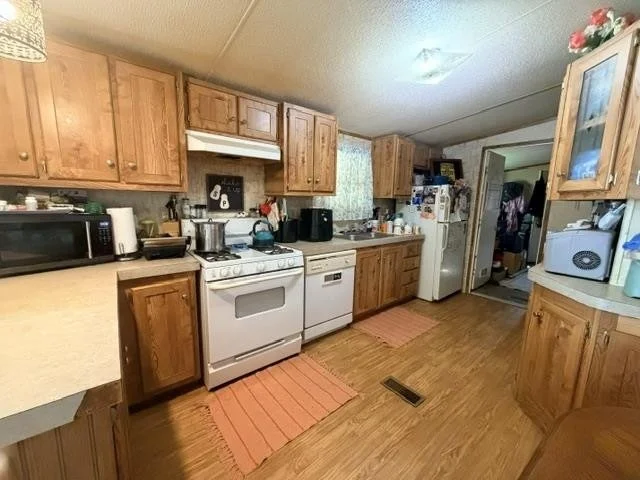 Photo of 80 HIDEAWAY CV
