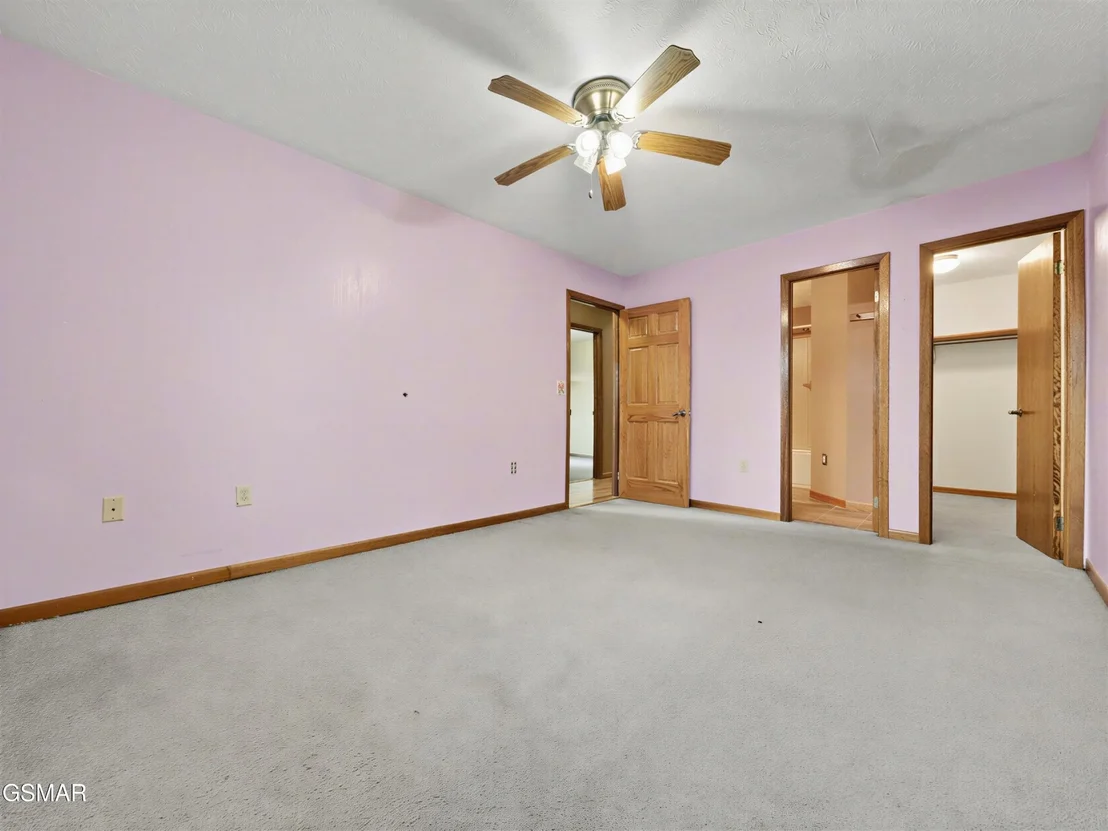 Photo of 2456 Amanda Lane
