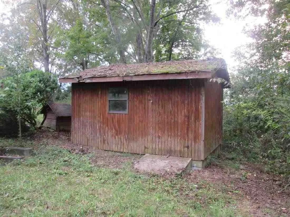 Photo of 914 Cliffside Road