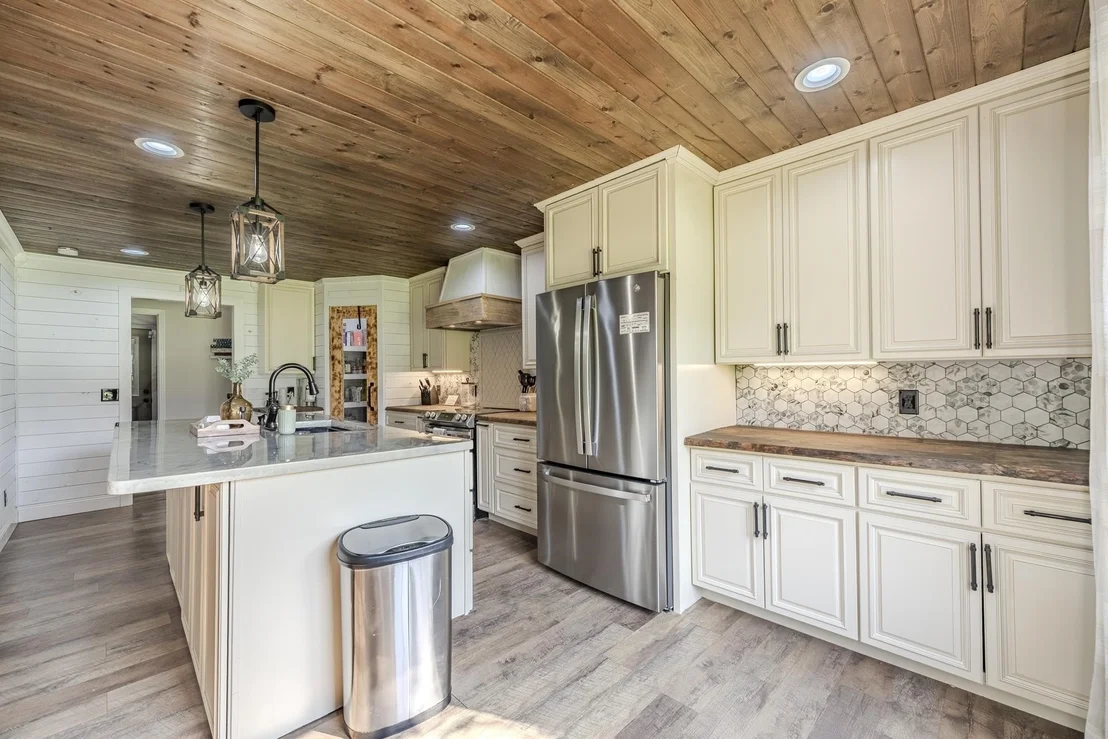 Photo of 475 WATKINS RD