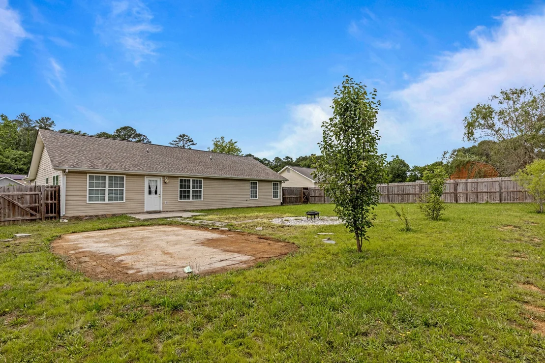 Photo of 44 Buckeye Lane