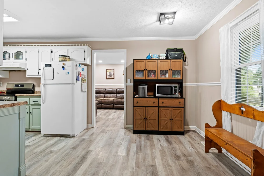 Photo of 155 Penny Ln