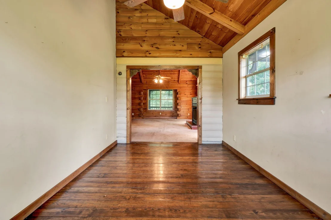 Photo of 252 River Run Road