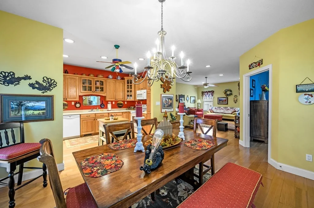 Photo of 2225 Meadowbrook Lane