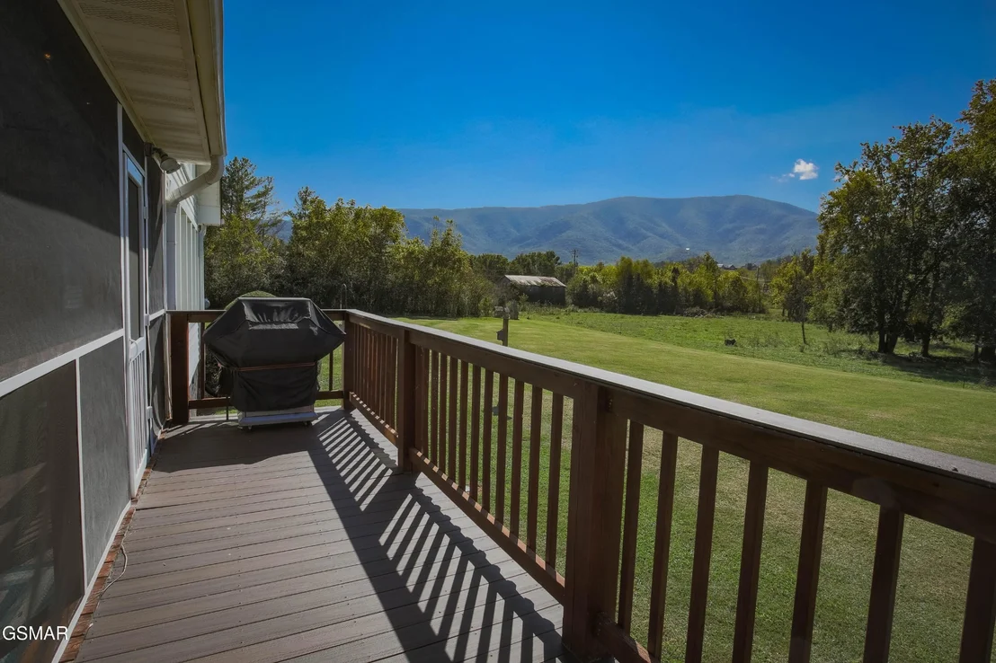 Photo of 3450 Valley View Road