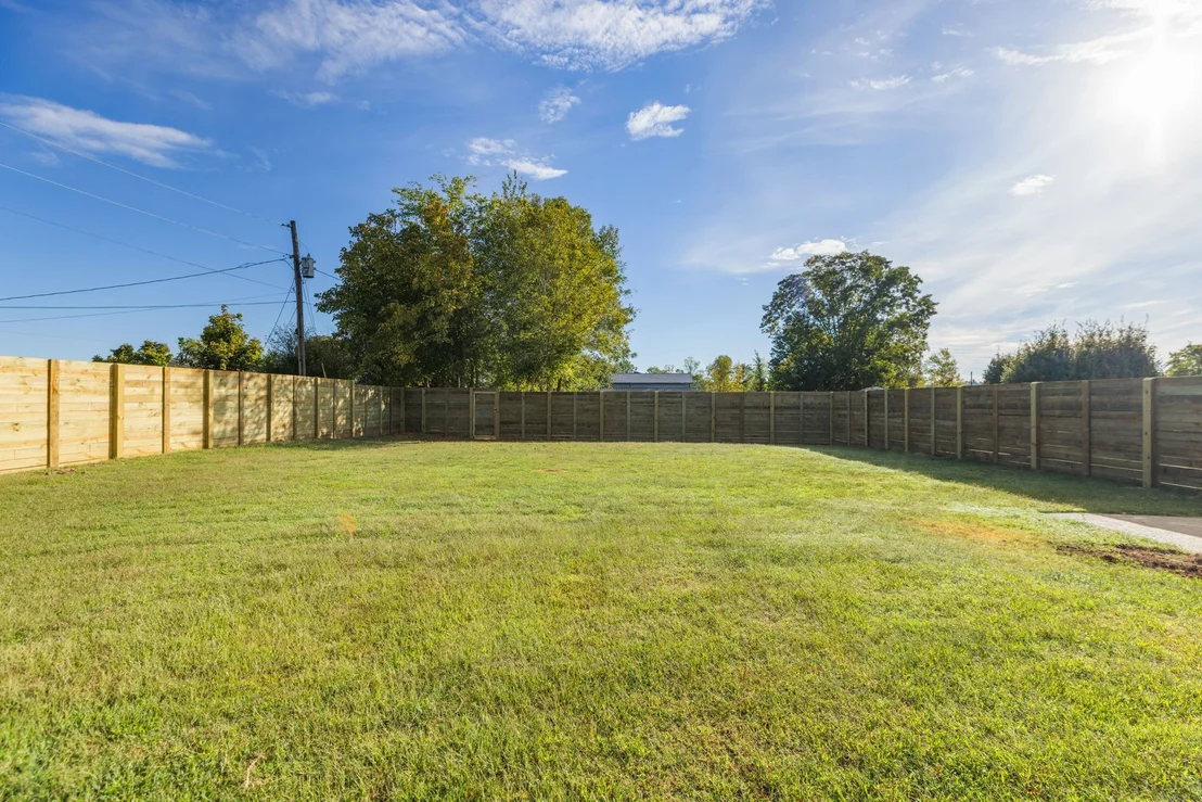 Photo of 448 Duncan Cir