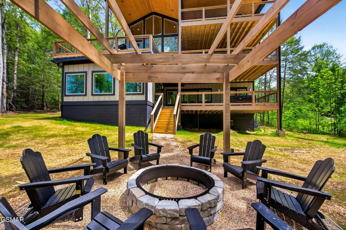 Photo of 3806 Revetta Circle