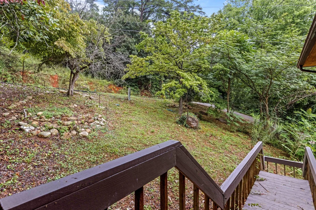 Photo of 605 Clearview Drive