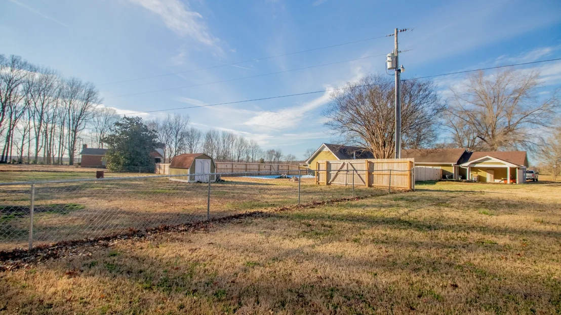 Photo of 23 Forked Oak Ln