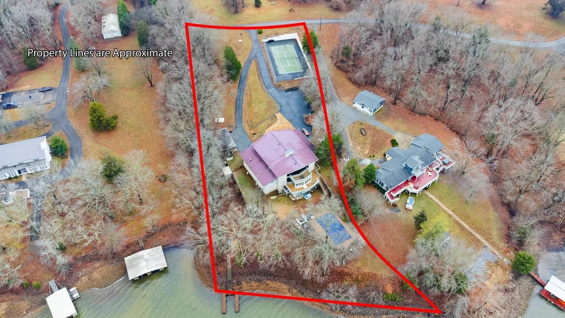 Photo of 68 Cardinal Cir