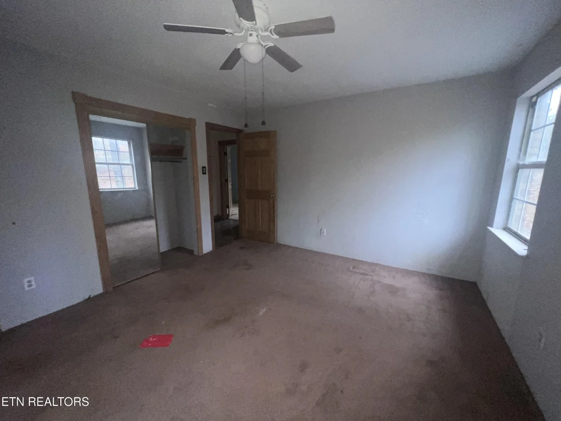 Photo of 720 Poplar Lane