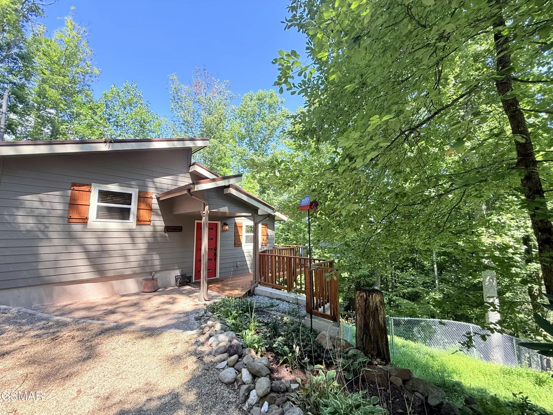 Photo of 216 Zoder Drive