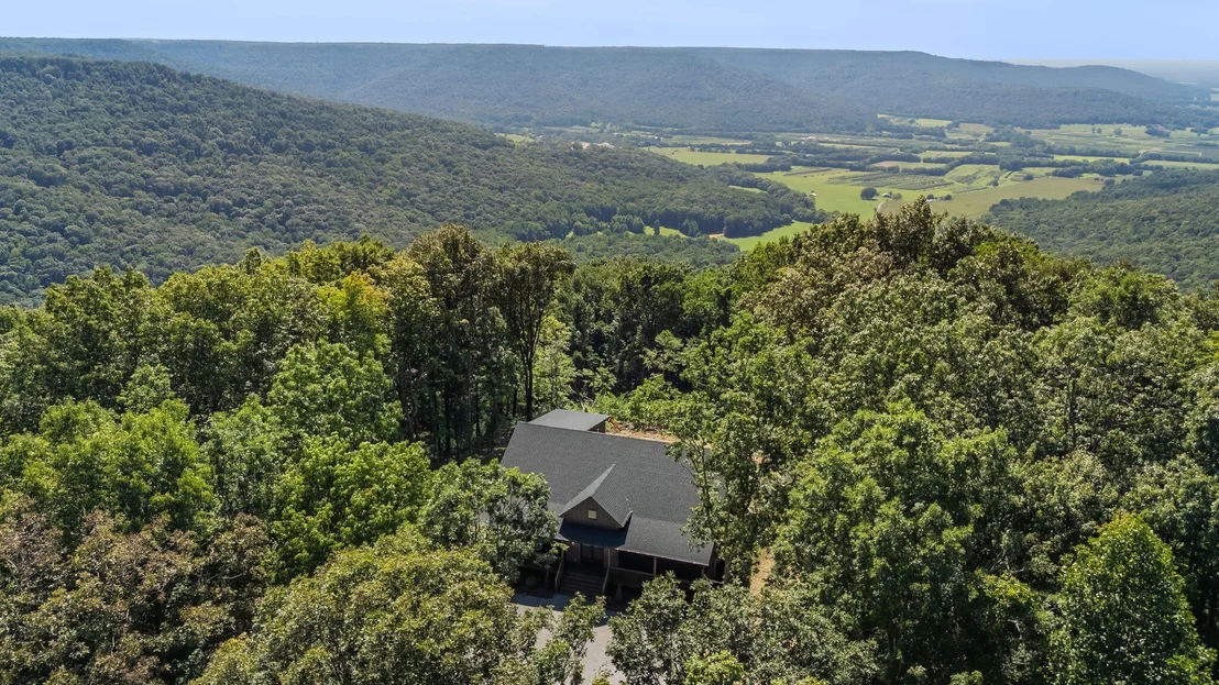 Photo of 900 Valley View Drive
