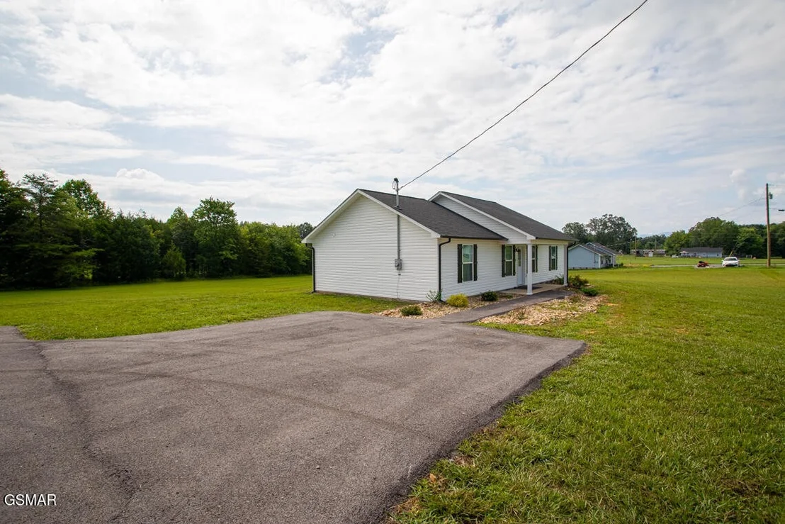 Photo of 322 Harrison Ferry Road