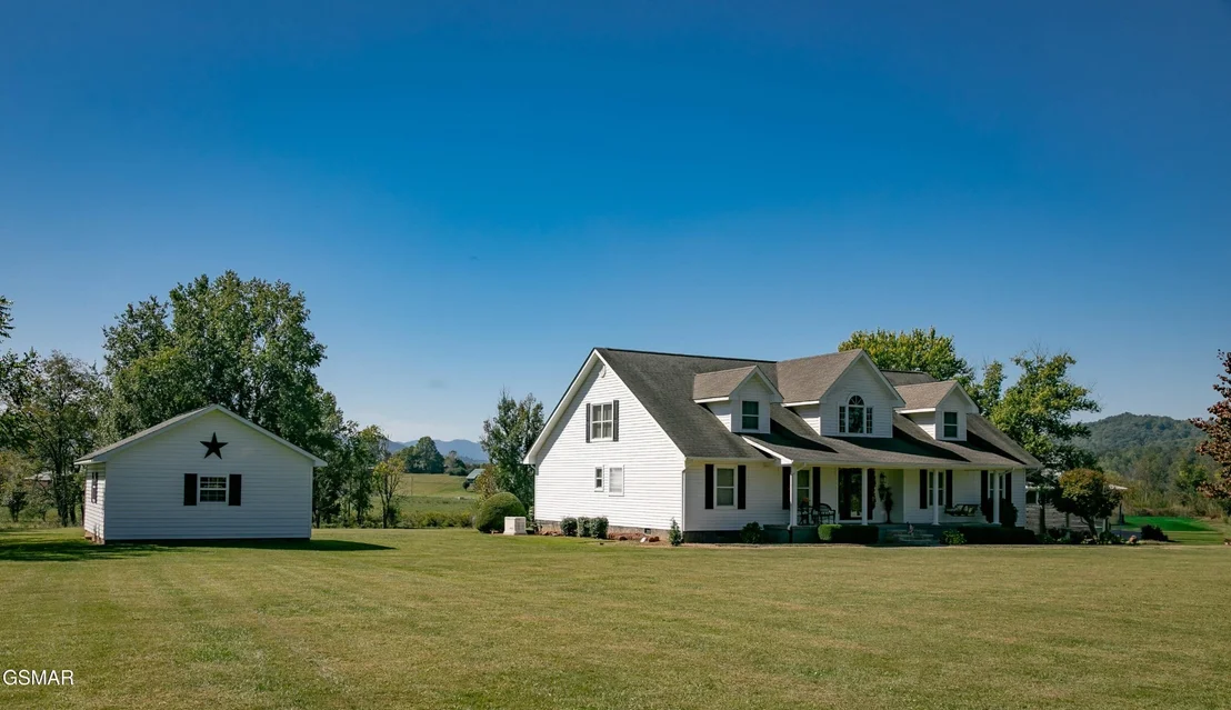 Photo of 3450 Valley View Road