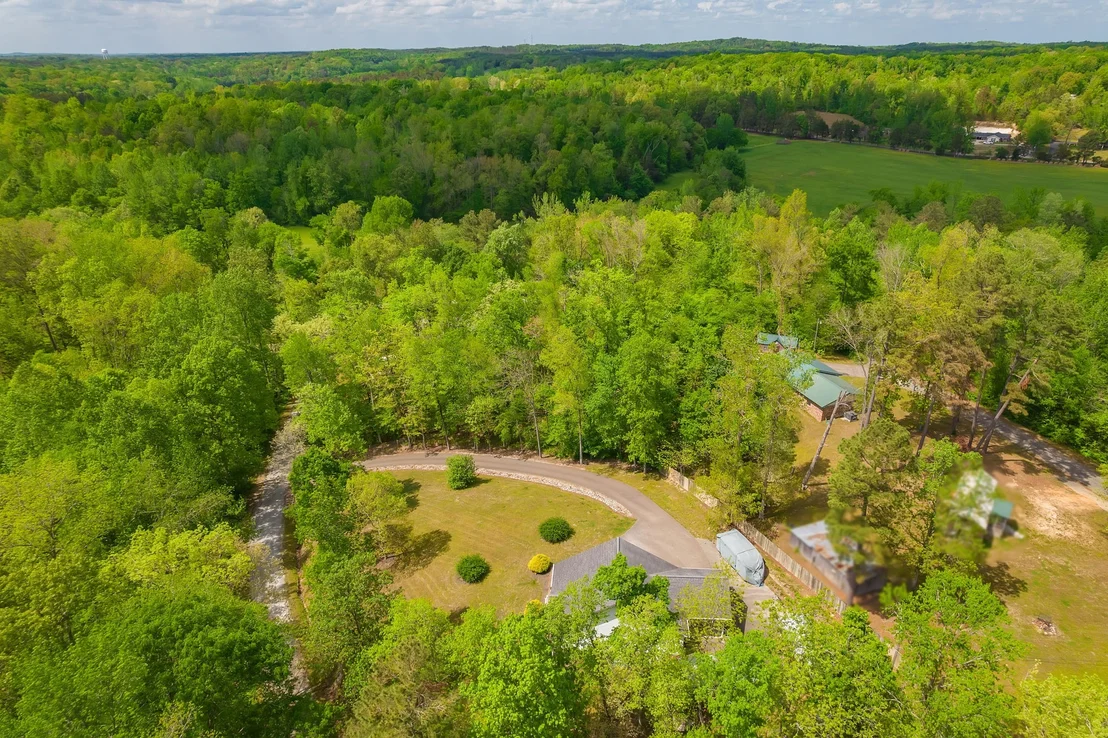 Photo of 455 Madison Cir