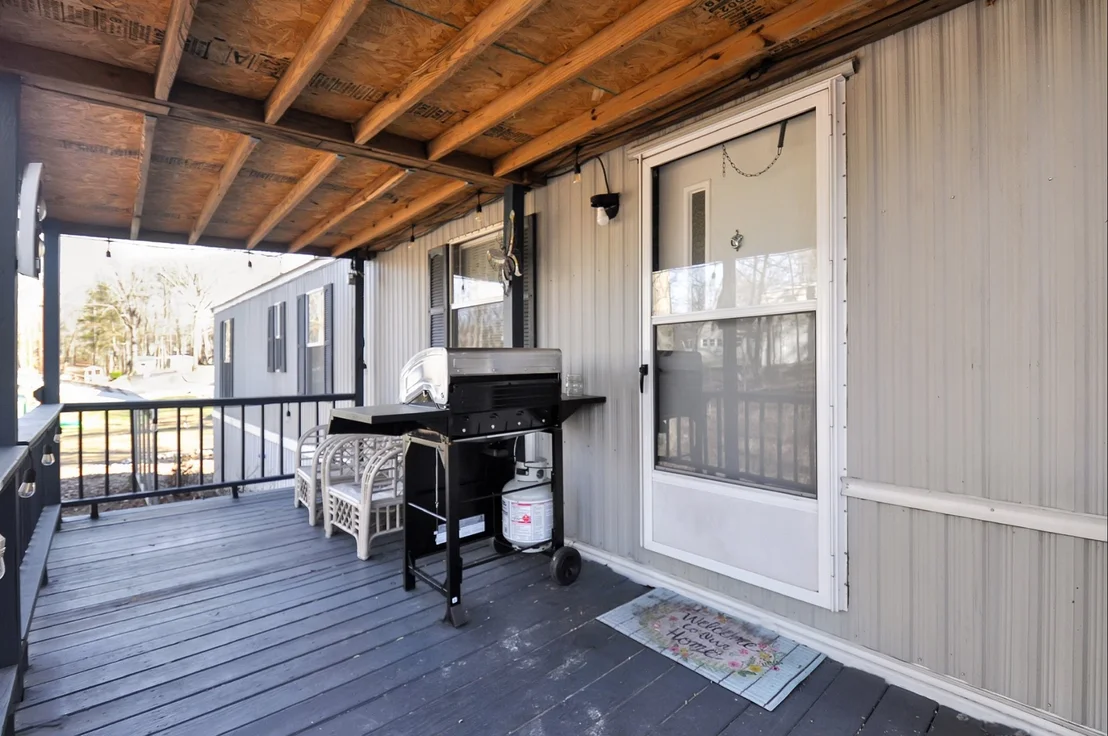 Photo of 175 Gracy Dr