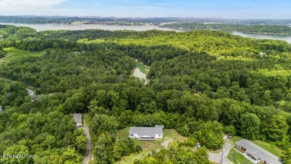Photo of 998 Pleasure Rd
