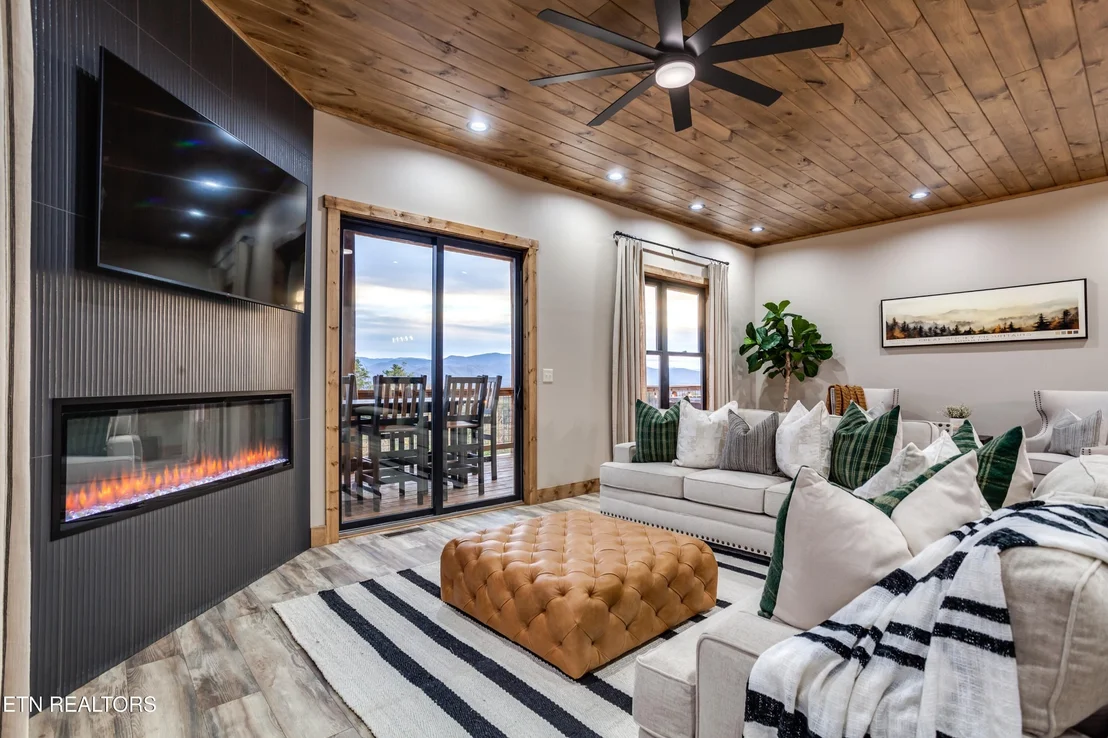 Photo of 2023 Starr Crest Drive