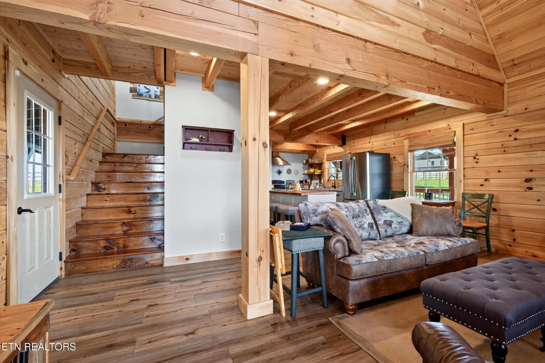 Photo of 121 Bluegill Rd