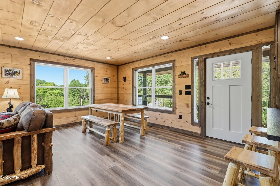 Photo of 606 Cedar Road