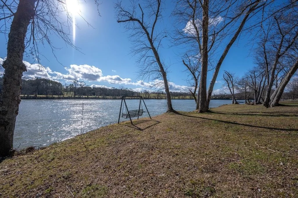 Photo of 2970 Deep River Road