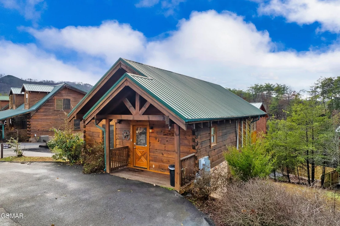 Photo of 3229 White Falcon Way