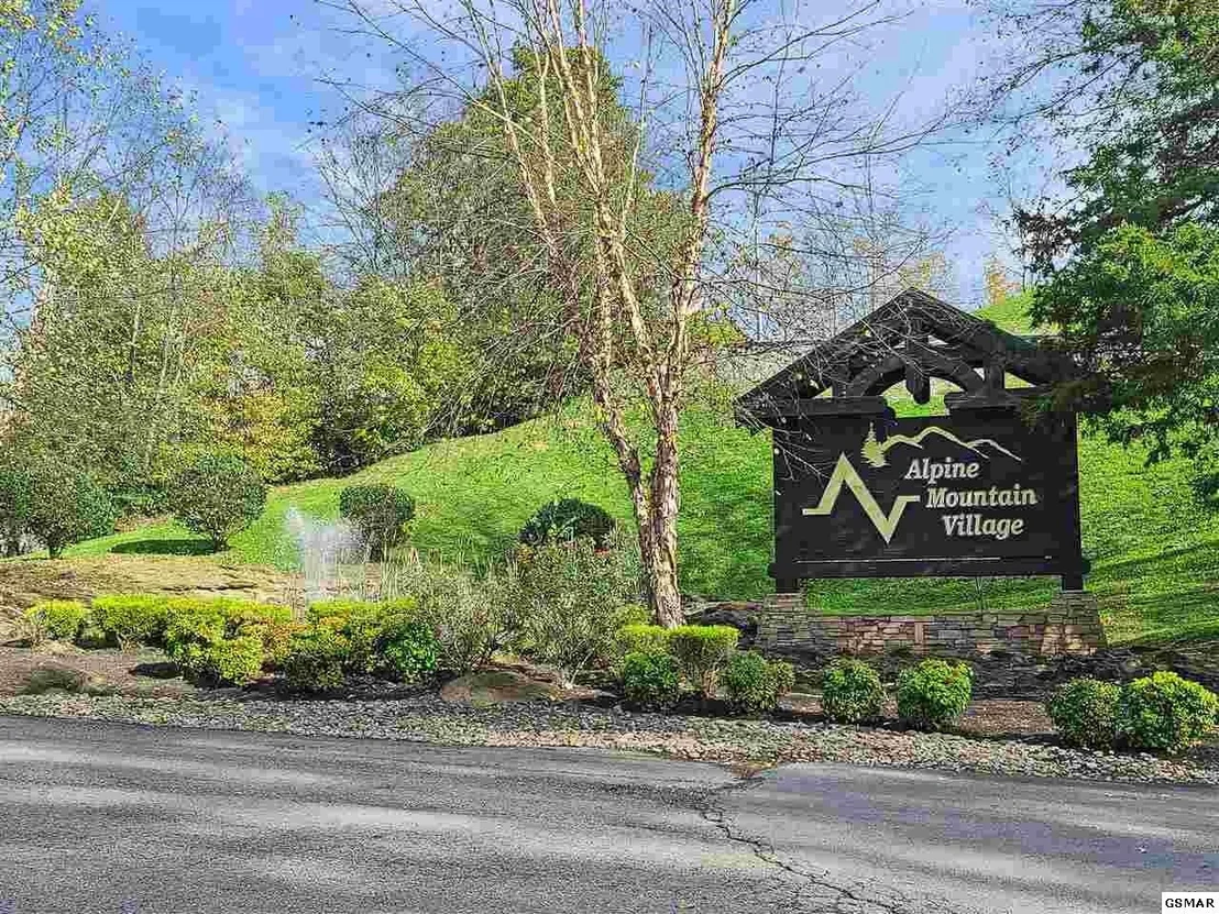 Photo of 2310 Waterfall Way