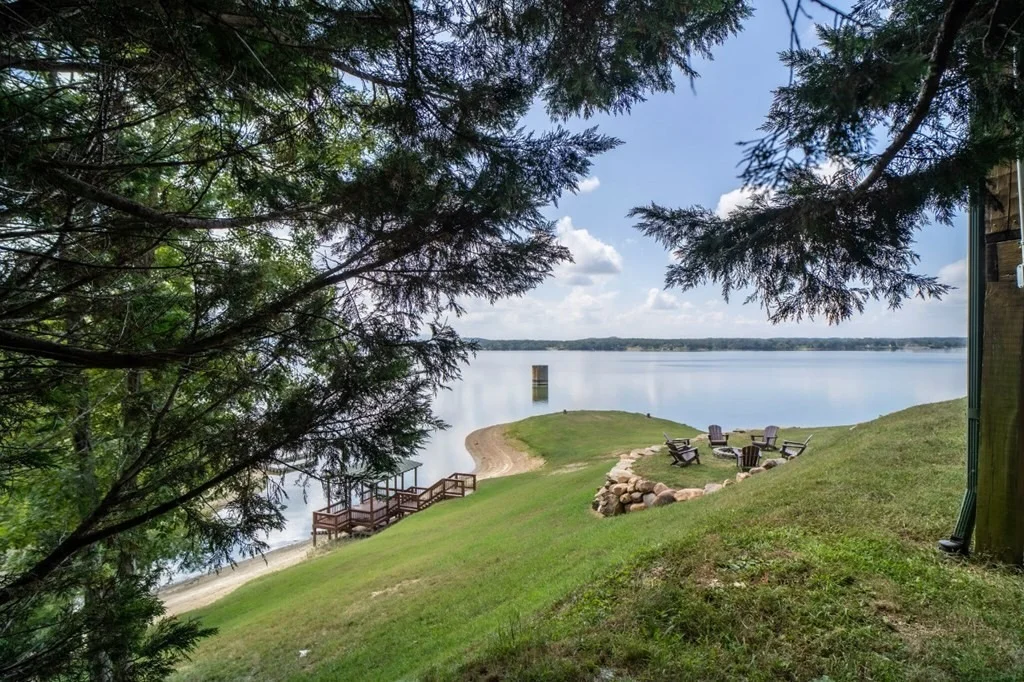 Photo of 4096 Stoneway Place