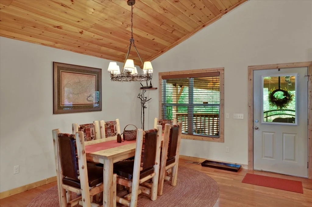 Photo of 1035 Shadow Ridge Drive