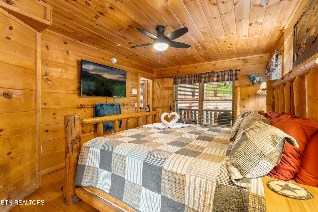 Photo of 2404 Balsam Circle
