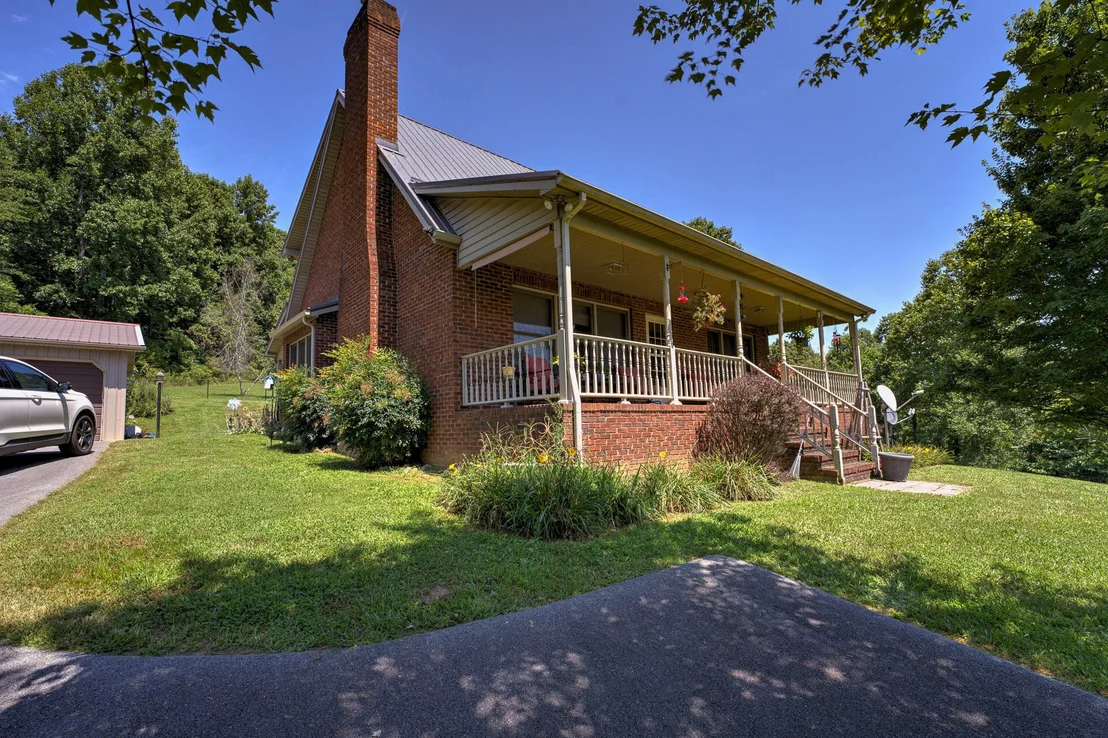 Photo of 286 Oss Williams Road
