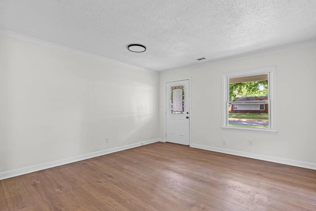 Photo of 4585 HELENE RD
