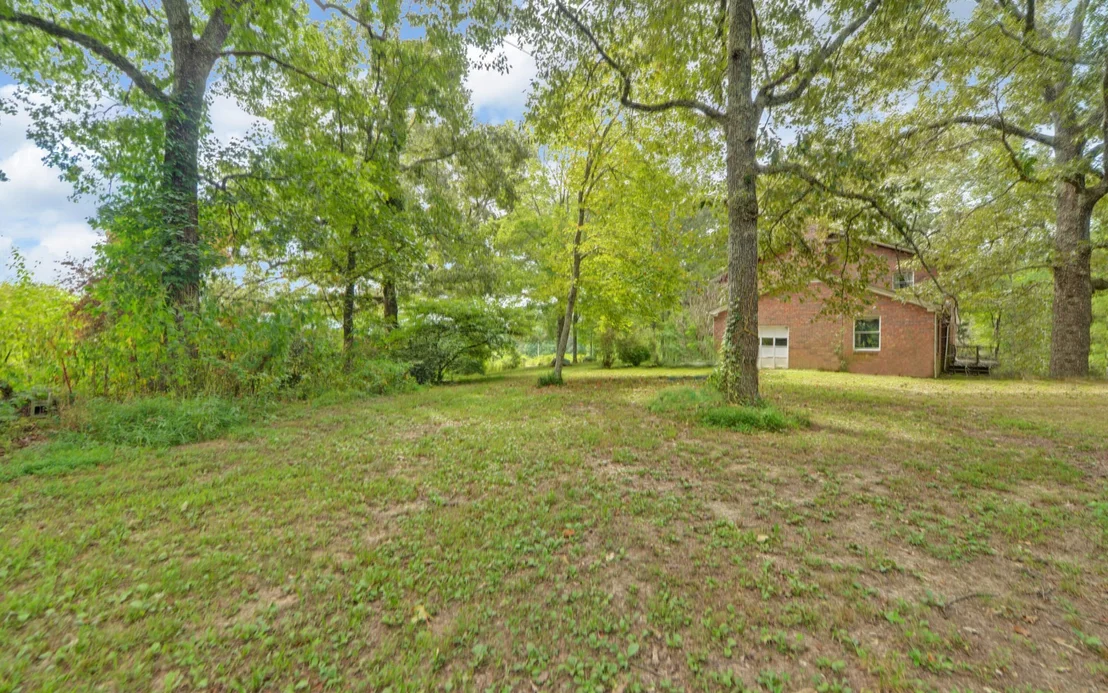 Photo of 427 Hall Road