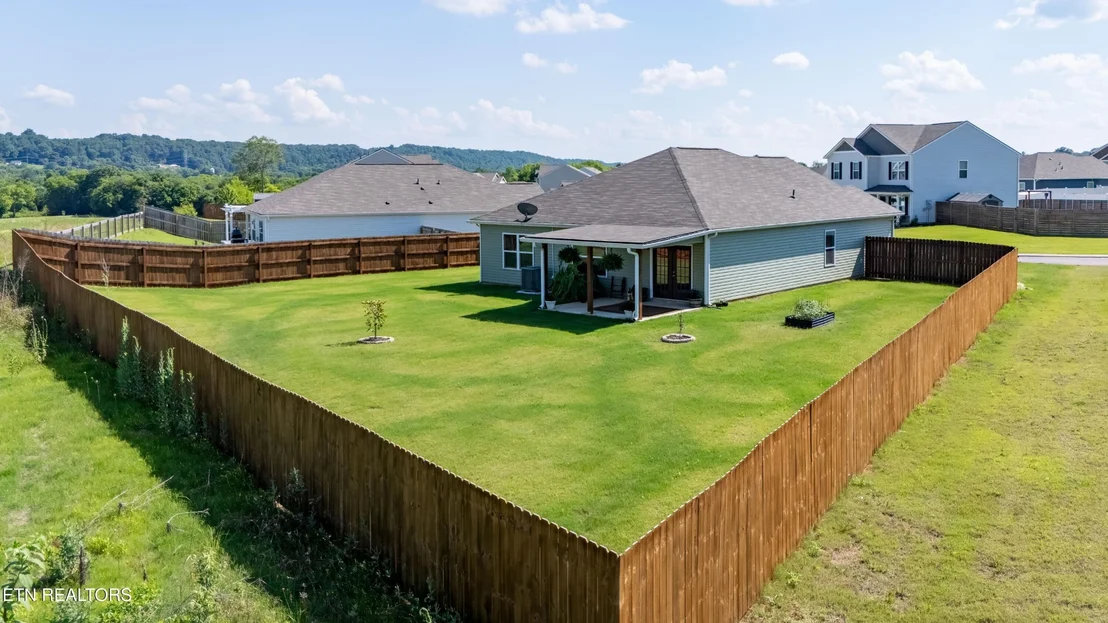 Photo of 180 Crescent Circle