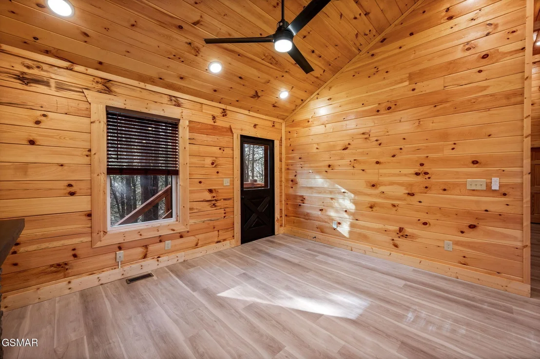 Photo of 1065 Timberlake Circle
