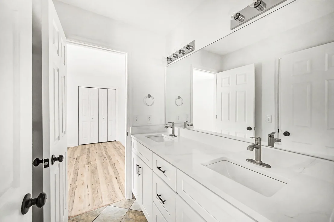 Photo of 82 Heaton Close