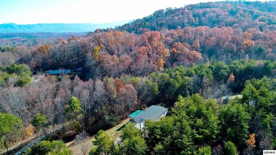 Photo of 581 Overview Road