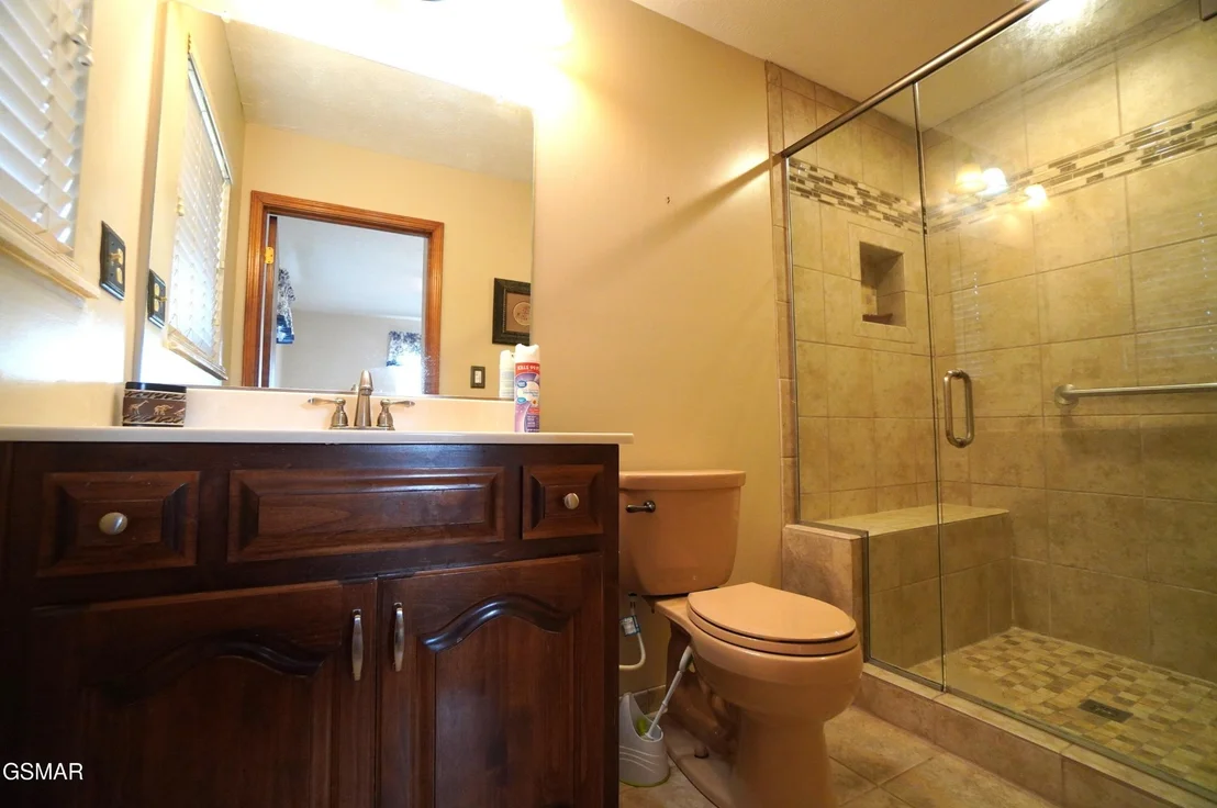 Photo of 483 Shaver Drive