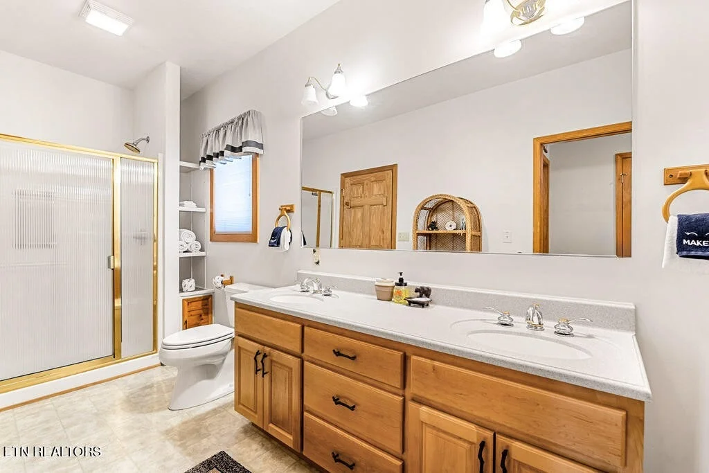 Photo of 206 Cobblestone Way