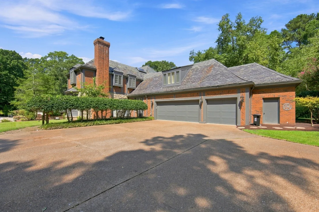 Photo of 18 Windwood Drive