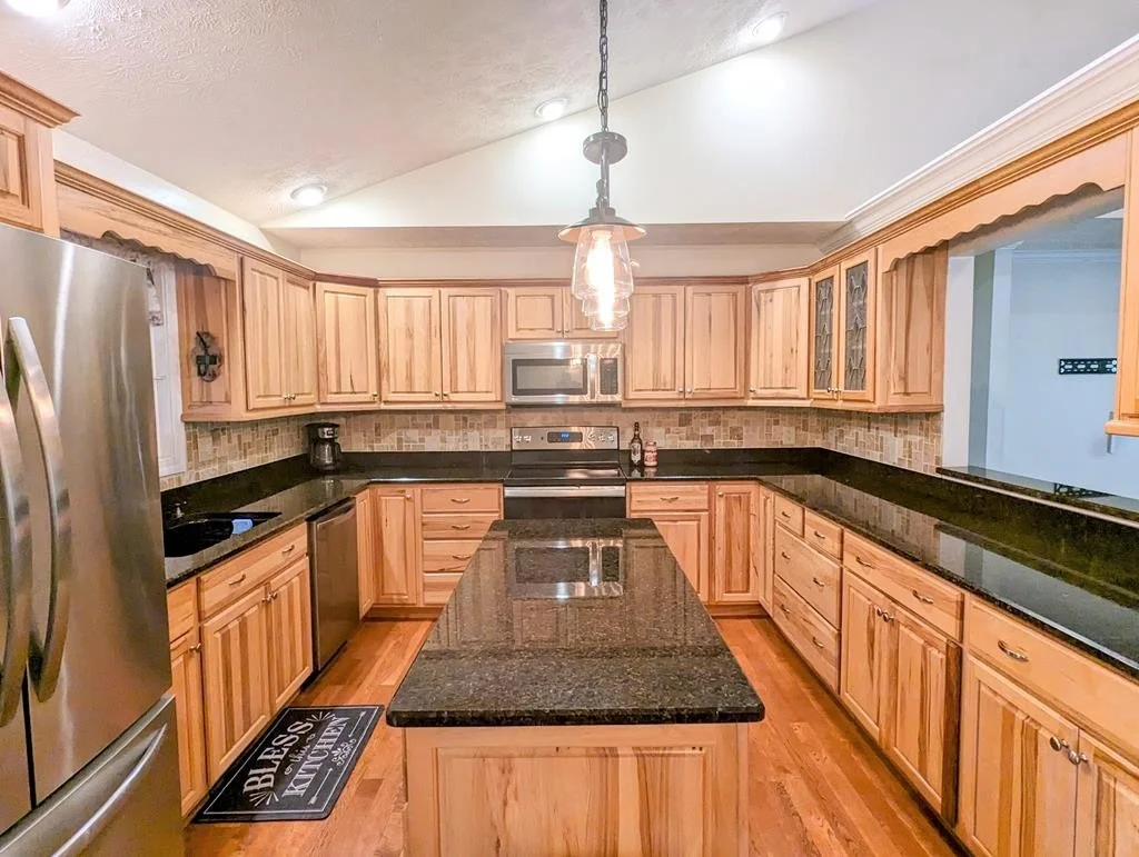 Photo of 809 SYLVIA Lane
